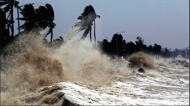 Cyclone Dana : ঝড়ের গতি ১০০ থেকে ১২০ কিলোমিটার প্রতি ঘণ্টা দেখা যেতে পারে।