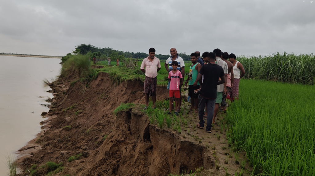 দীর্ঘদিনের সমস্যায় ক্ষোভ, নতুন আশার আলো দেখছেন বাসিন্দারা