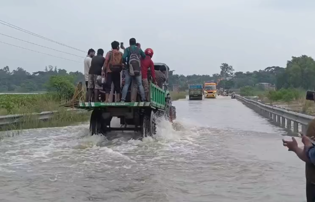 পটাশপুরে কেলেঘাই দখলমুক্তির কড়া হুঁশিয়ারি, ‘অবৈধ নির্মাণ সরান, না হলে চলবে বুলডোজার’: মন্ত্রী অগ্নিমিত্রা পাল